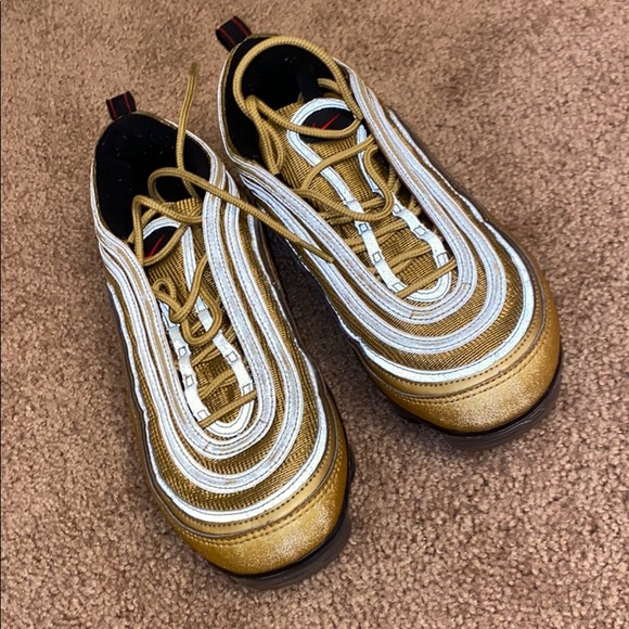 COPY - Nike AirMax Vapor - Picture 2 of 7